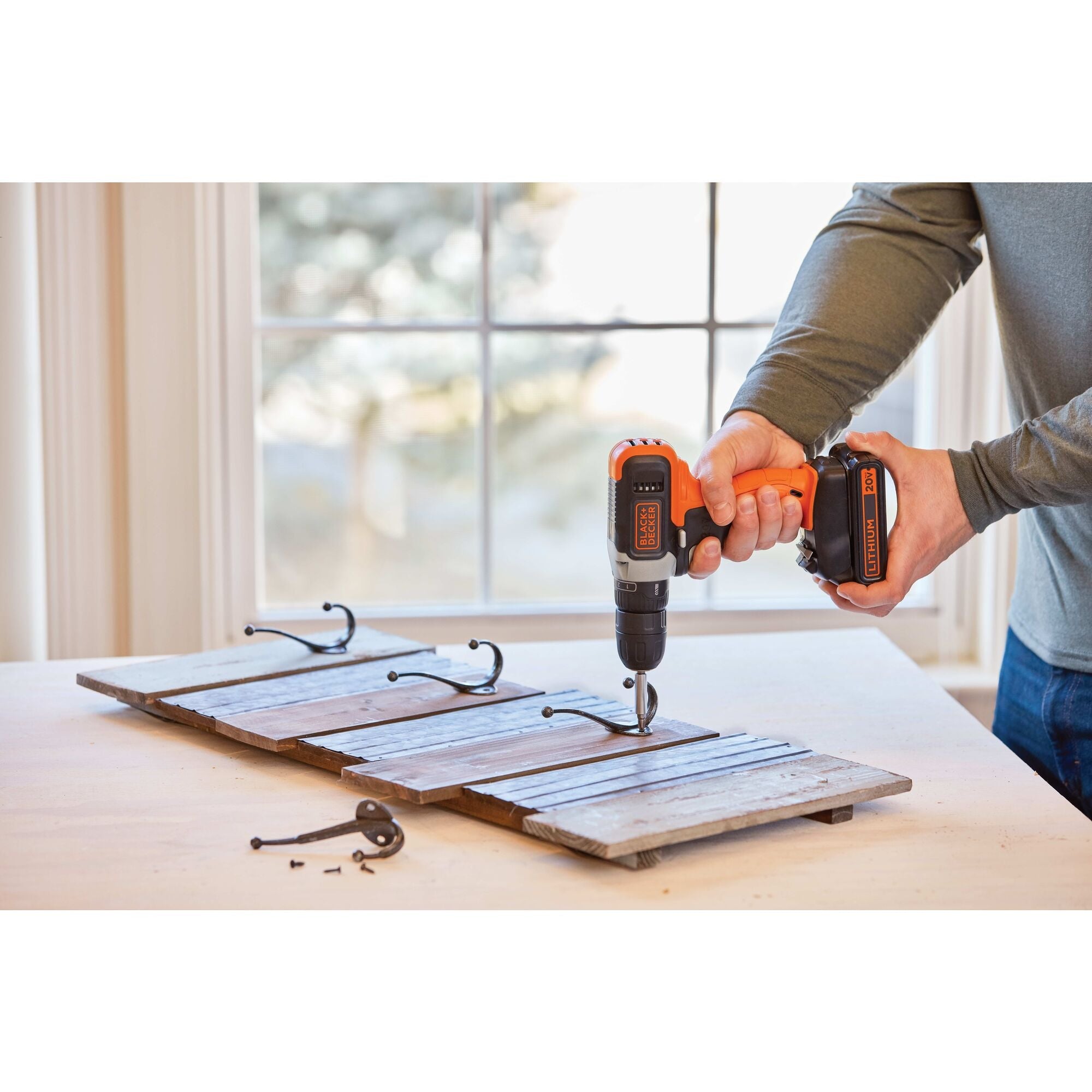 20V MAX* POWERCONNECT™ Cordless Drill with 64-Piece Home Project Kit and Tool Box, Battery and Charger Included