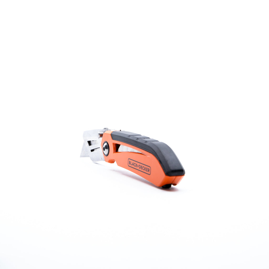 Utility Knife With Blade Storage