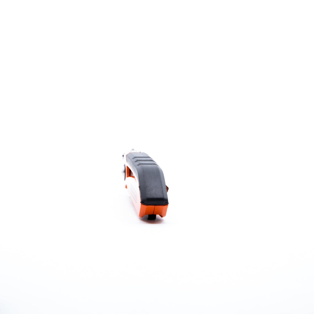 Utility Knife With Blade Storage