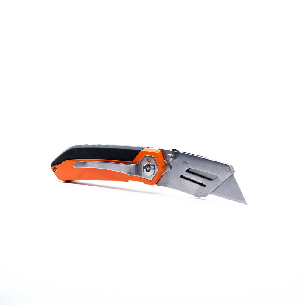 Utility Knife With Blade Storage