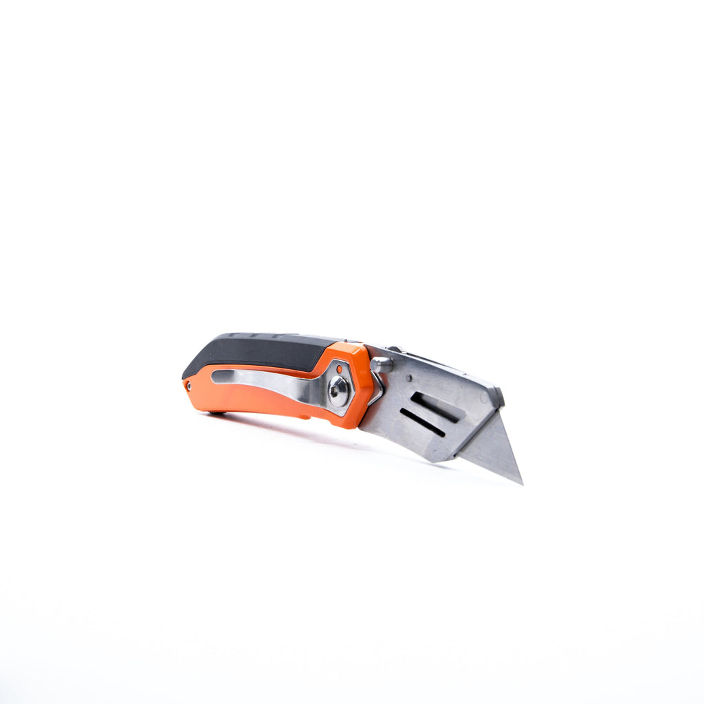 Utility Knife With Blade Storage