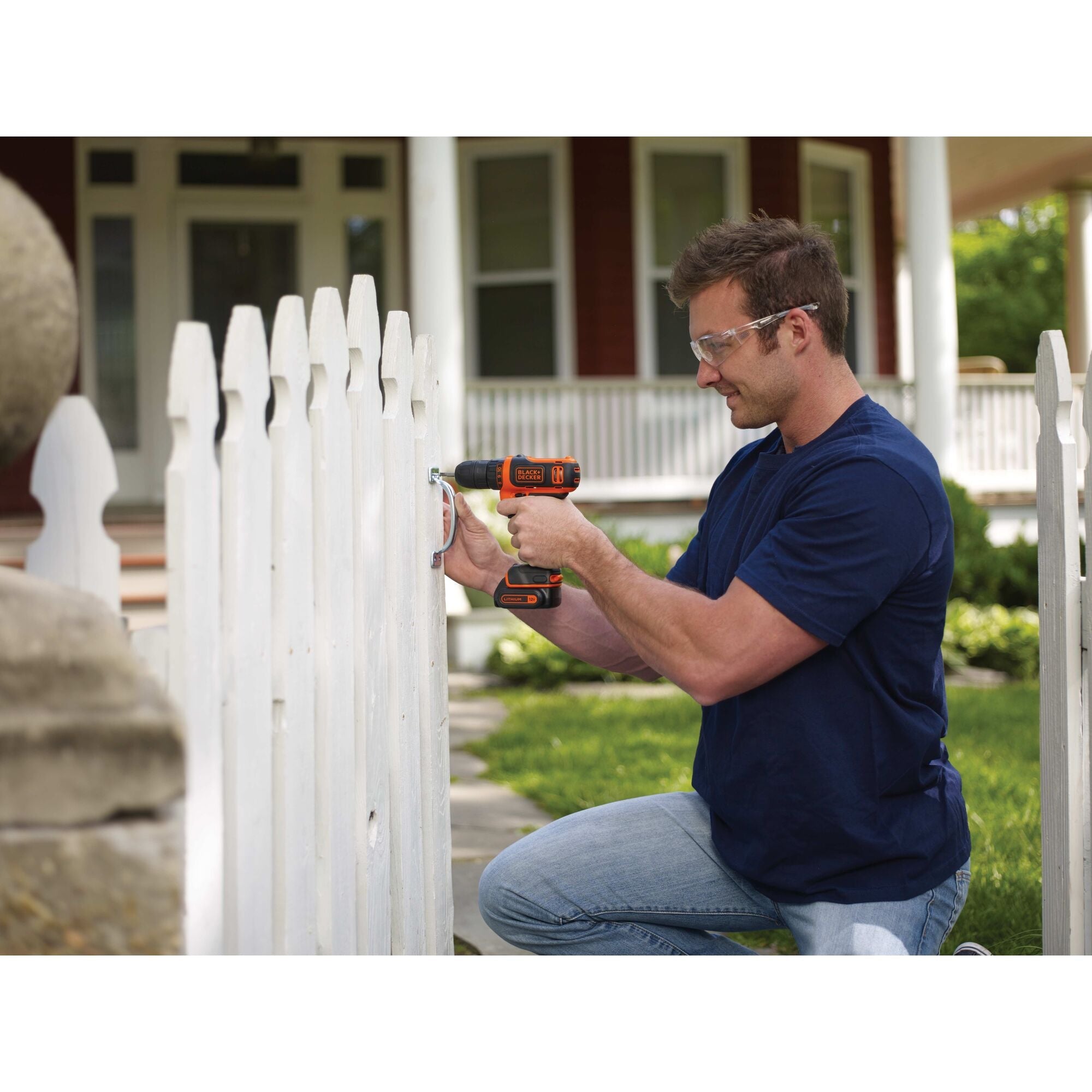 12V MAX* Cordless Drill/Driver With 59-Piece Project Kit and Tool Bag, Battery and Charger Included